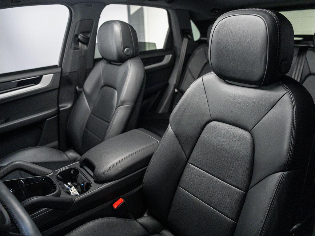 used 2025 Porsche Cayenne car, priced at $91,995