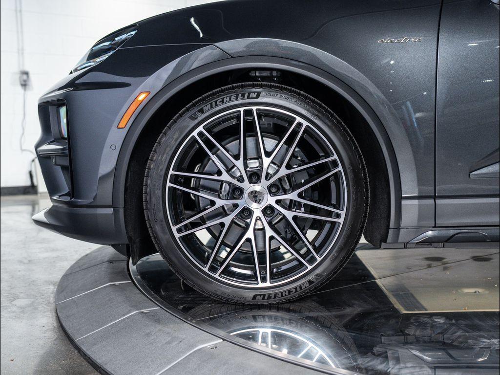 new 2025 Porsche Macan car, priced at $141,925