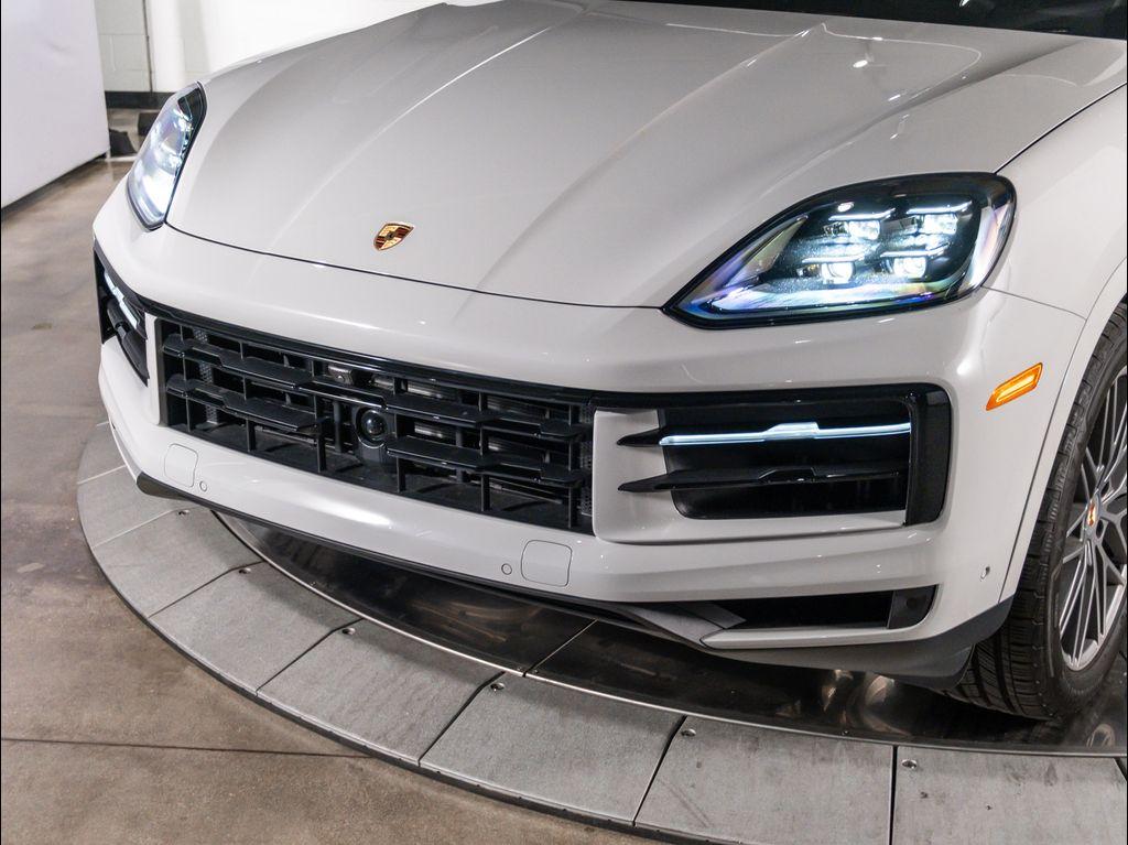 used 2025 Porsche Cayenne car, priced at $94,595