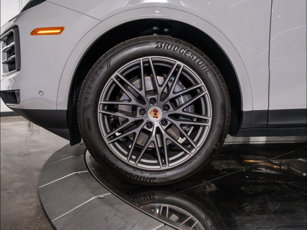 used 2025 Porsche Cayenne car, priced at $94,595