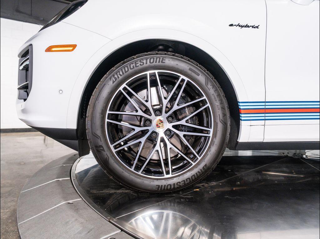 used 2024 Porsche Cayenne car, priced at $140,995