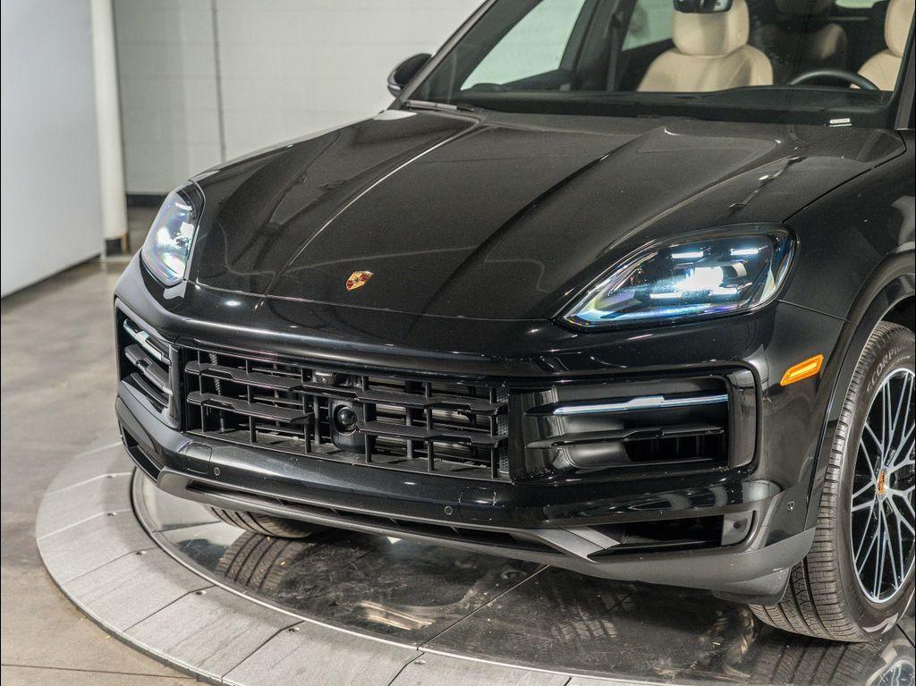 used 2025 Porsche Cayenne car, priced at $86,995