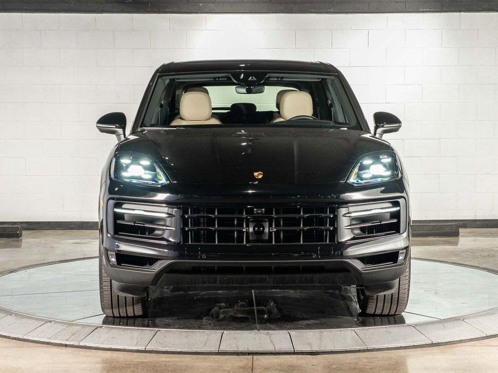 used 2025 Porsche Cayenne car, priced at $86,995