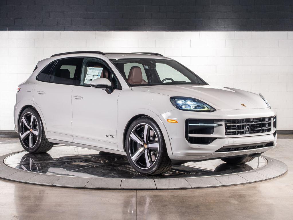 new 2025 Porsche Cayenne car, priced at $161,575