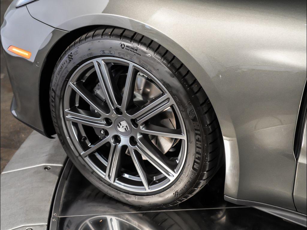 new 2026 Porsche Panamera car, priced at $128,920