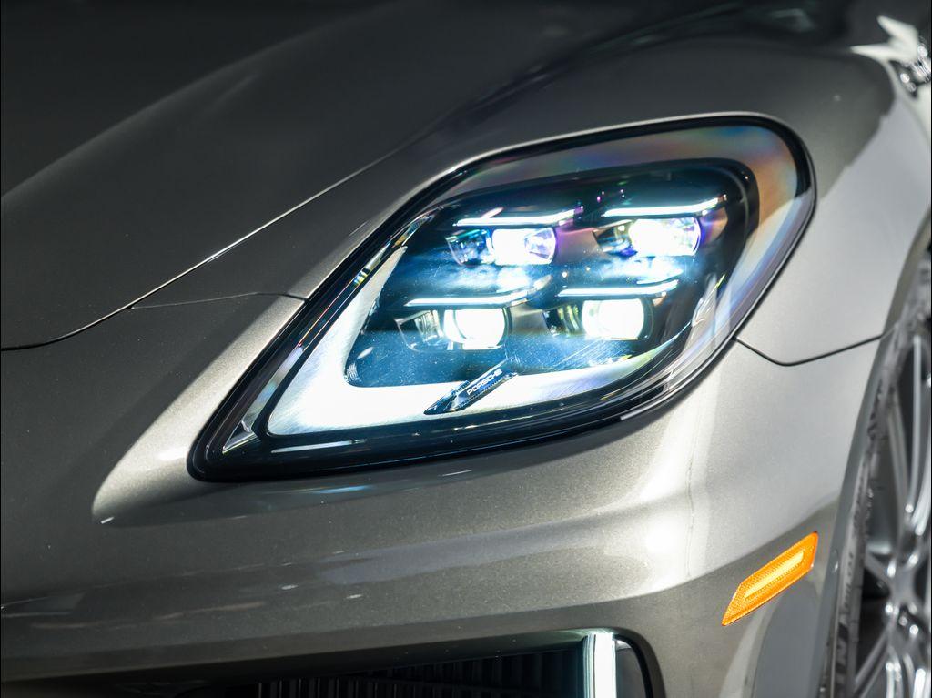 new 2026 Porsche Panamera car, priced at $128,920