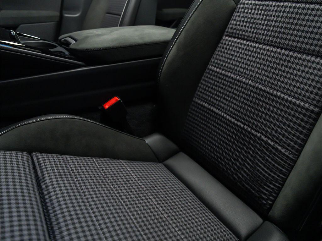 new 2026 Porsche Panamera car, priced at $128,920