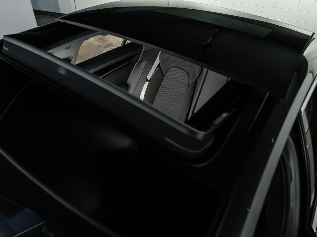 new 2026 Porsche Panamera car, priced at $128,920