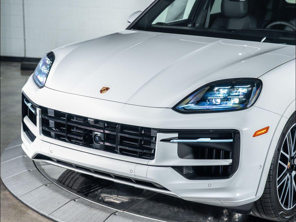 new 2025 Porsche Cayenne car, priced at $154,935