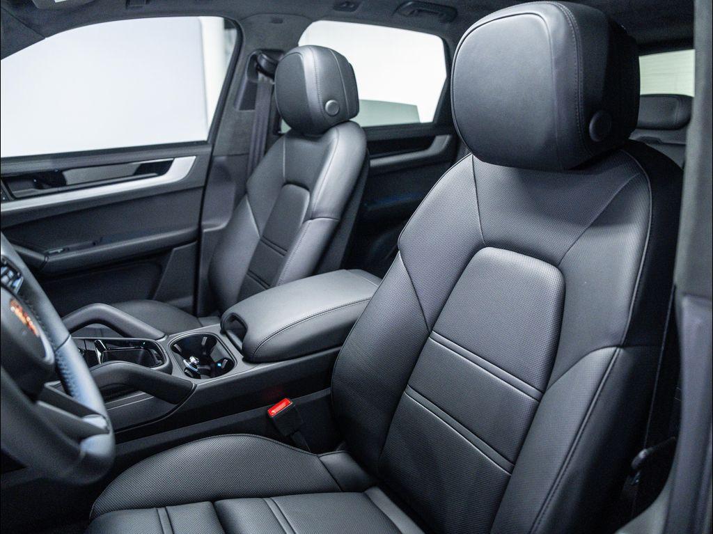 new 2025 Porsche Cayenne car, priced at $154,935