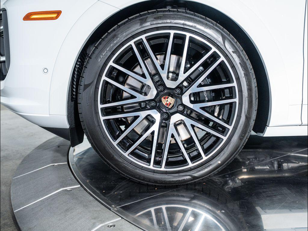 new 2025 Porsche Cayenne car, priced at $154,935