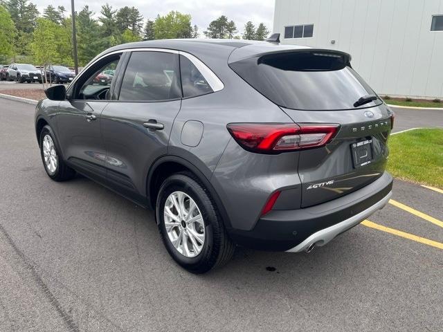 used 2023 Ford Escape car, priced at $25,800