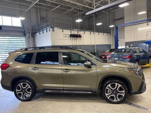 used 2023 Subaru Ascent car, priced at $33,900