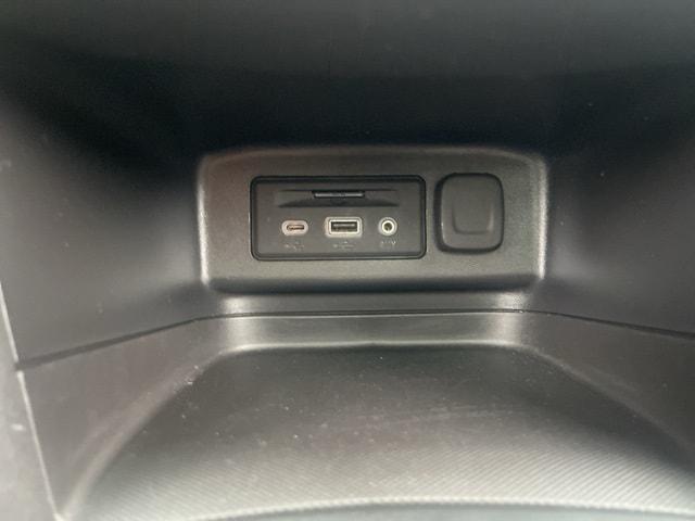 used 2022 Chevrolet Equinox car, priced at $24,200