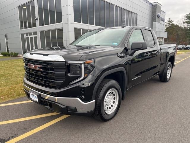 used 2024 GMC Sierra 1500 car, priced at $36,400