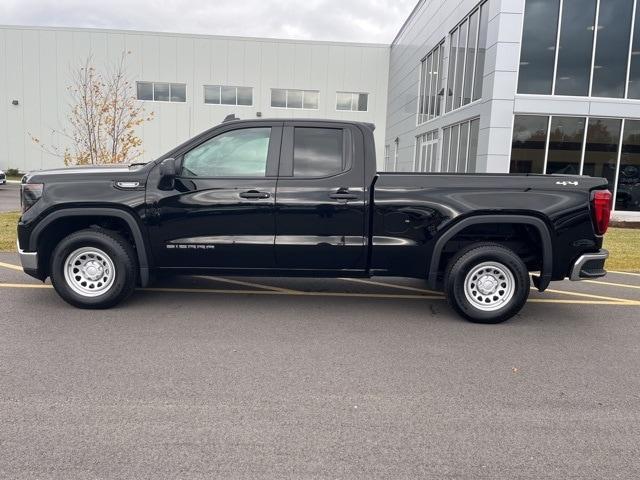 used 2024 GMC Sierra 1500 car, priced at $36,400