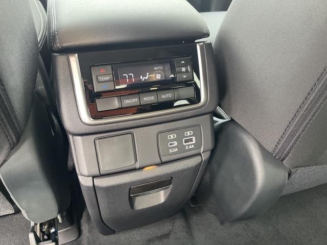 new 2025 Subaru Ascent car, priced at $38,814