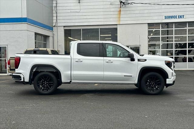 new 2025 GMC Sierra 1500 car, priced at $57,045