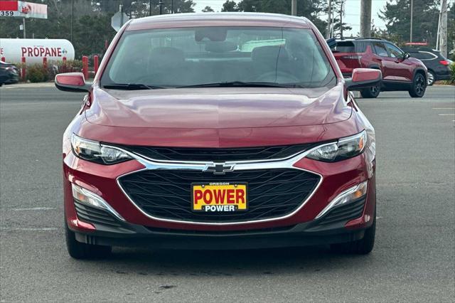 new 2025 Chevrolet Malibu car, priced at $28,740