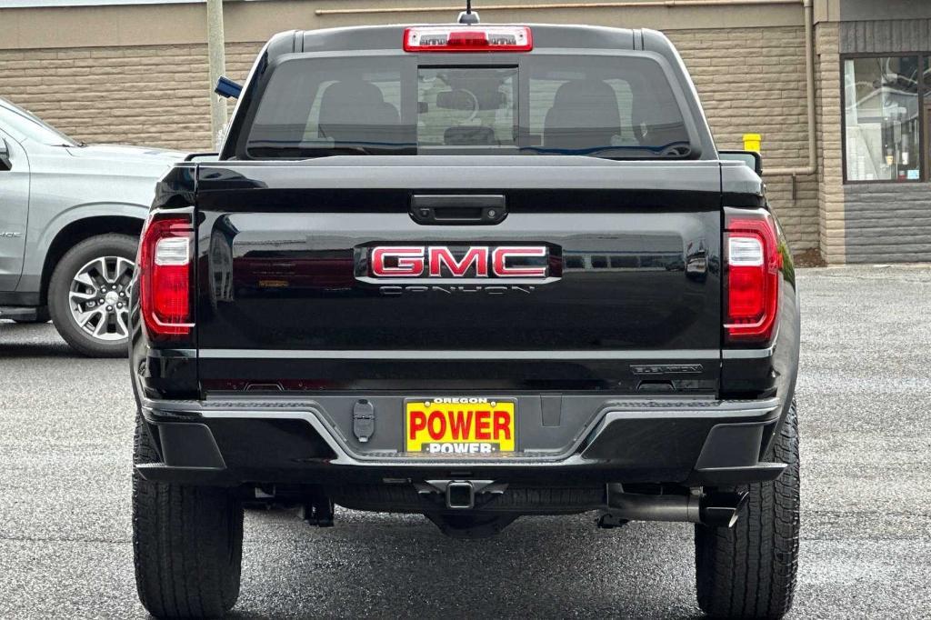 new 2024 GMC Canyon car