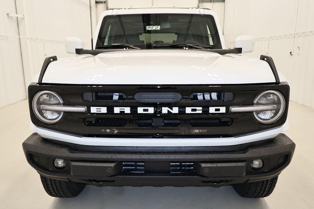 new 2024 Ford Bronco car, priced at $51,955