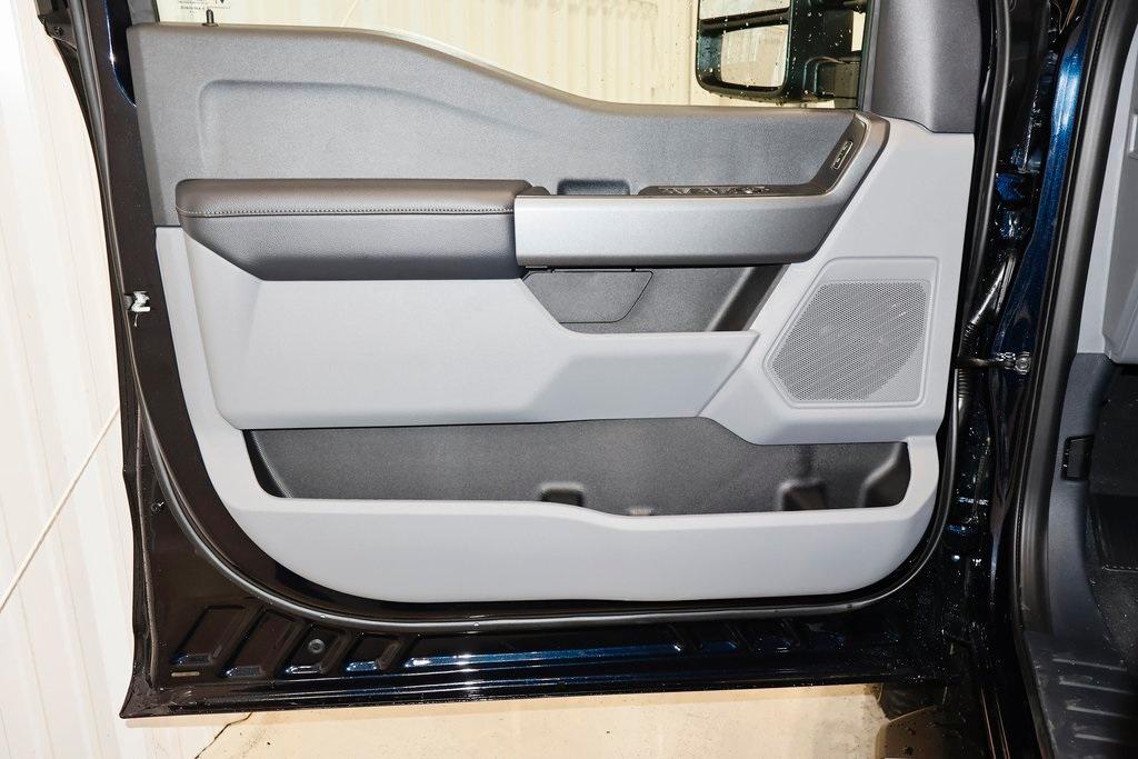 new 2025 Ford F-350 car, priced at $71,760