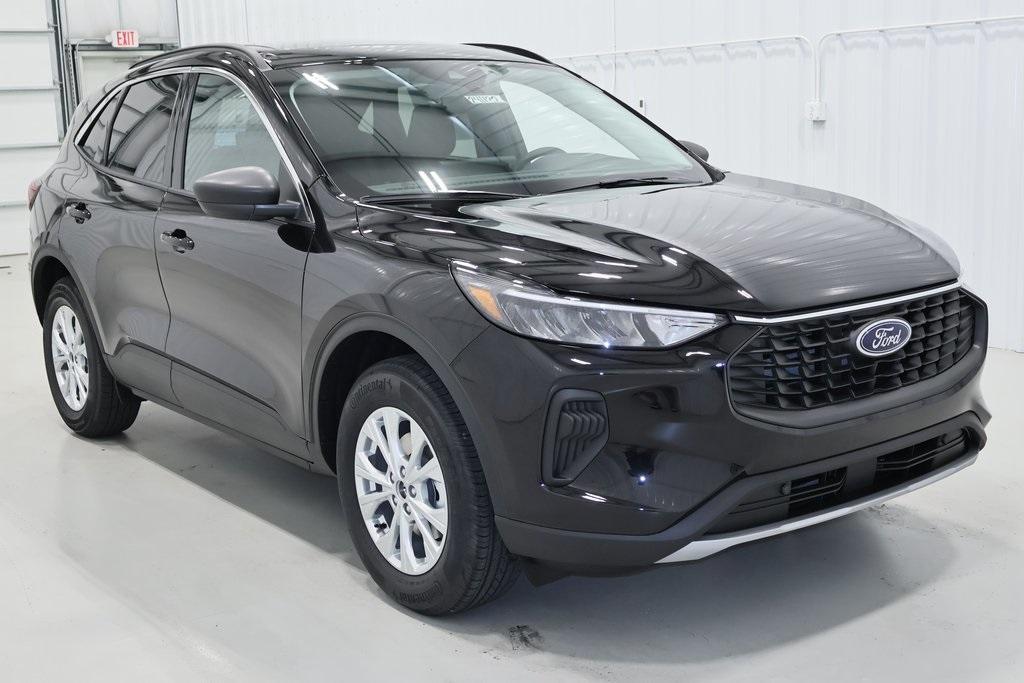 new 2024 Ford Escape car, priced at $33,410