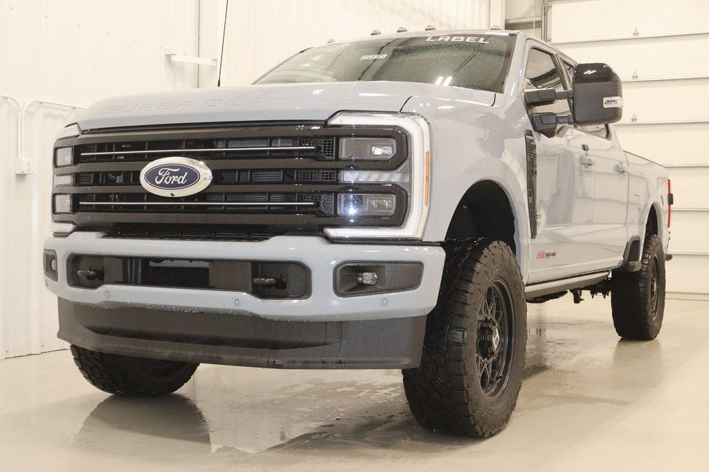 new 2025 Ford F-350 car, priced at $105,105