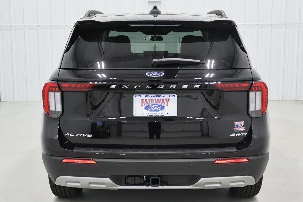 new 2025 Ford Explorer car, priced at $47,152