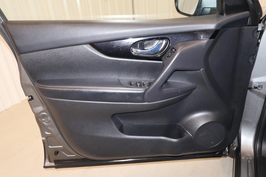 used 2018 Nissan Rogue Sport car, priced at $14,000