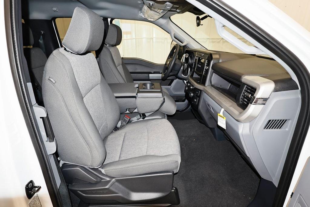 new 2025 Ford F-350 car, priced at $58,265