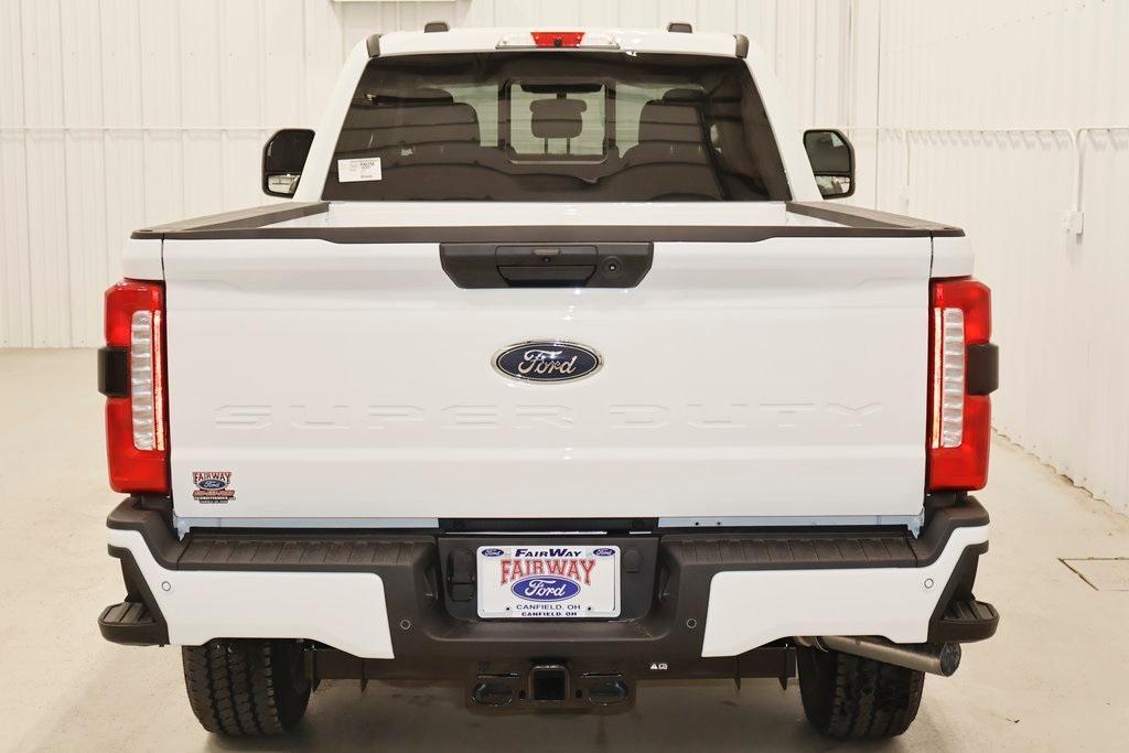 new 2025 Ford F-350 car, priced at $58,265