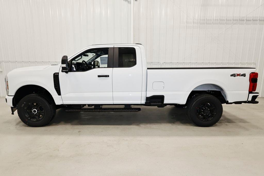 new 2025 Ford F-350 car, priced at $58,265