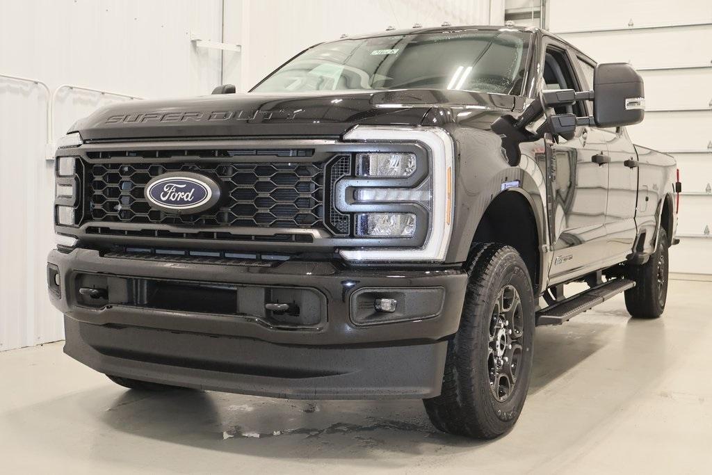 new 2024 Ford F-250 car, priced at $67,440