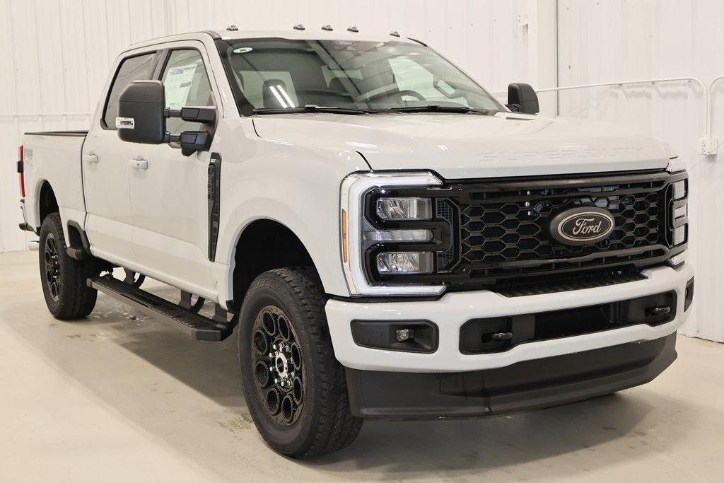 new 2025 Ford F-350 car, priced at $71,935