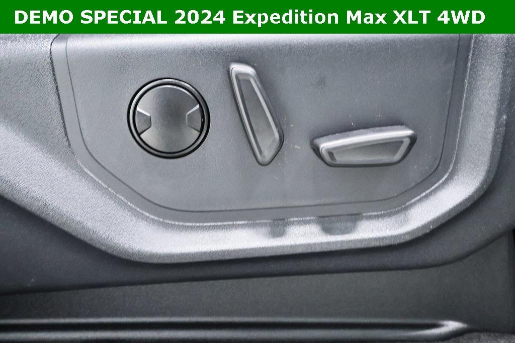 new 2024 Ford Expedition Max car, priced at $67,755