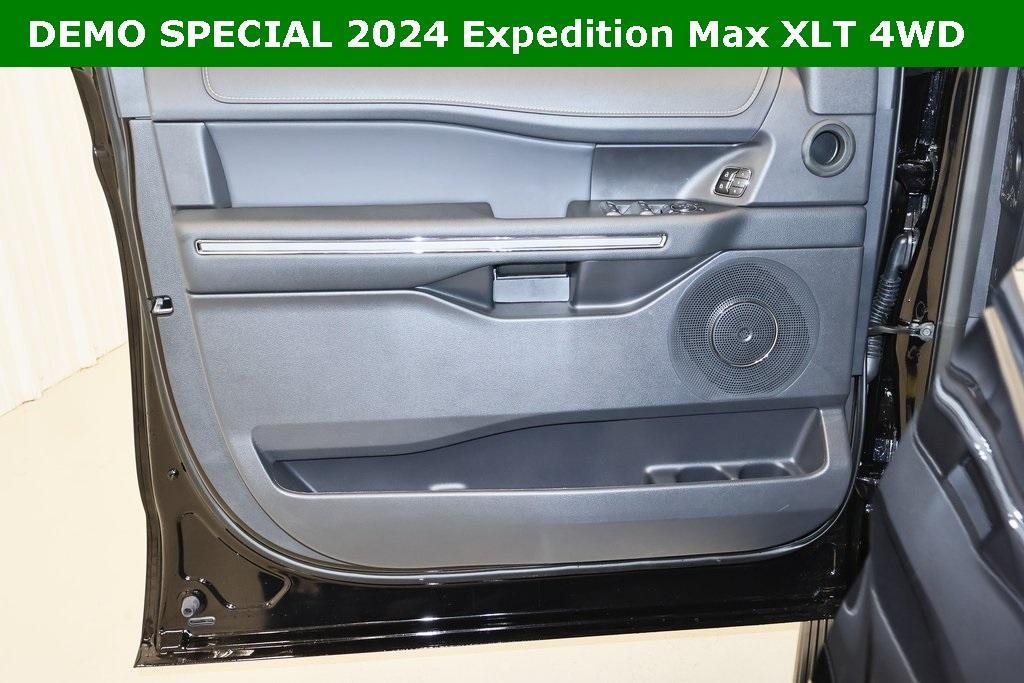 new 2024 Ford Expedition Max car, priced at $67,755