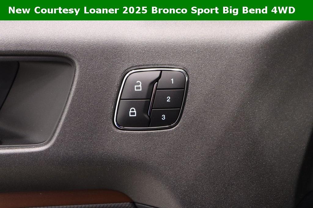 new 2025 Ford Bronco Sport car, priced at $35,578