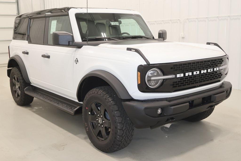 new 2025 Ford Bronco car, priced at $51,775