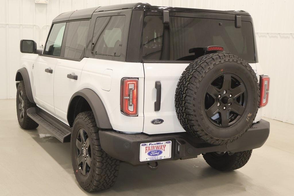 new 2025 Ford Bronco car, priced at $51,775