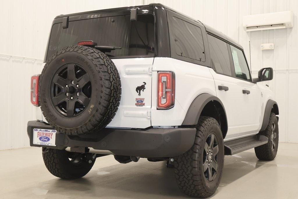 new 2025 Ford Bronco car, priced at $51,775