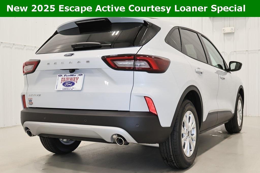 new 2025 Ford Escape car, priced at $29,000