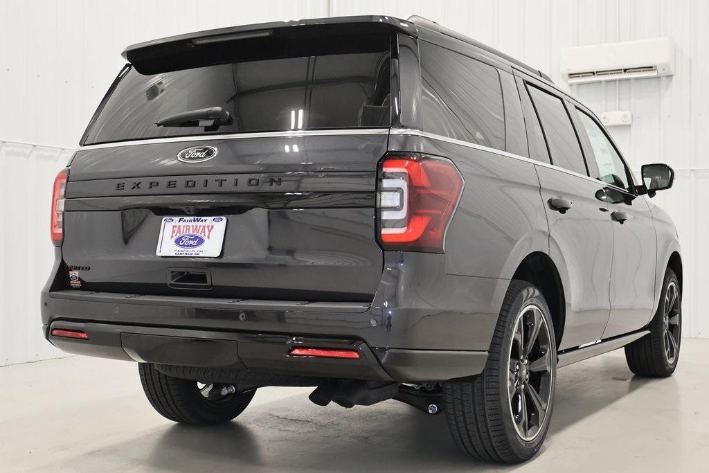 new 2024 Ford Expedition car, priced at $76,960