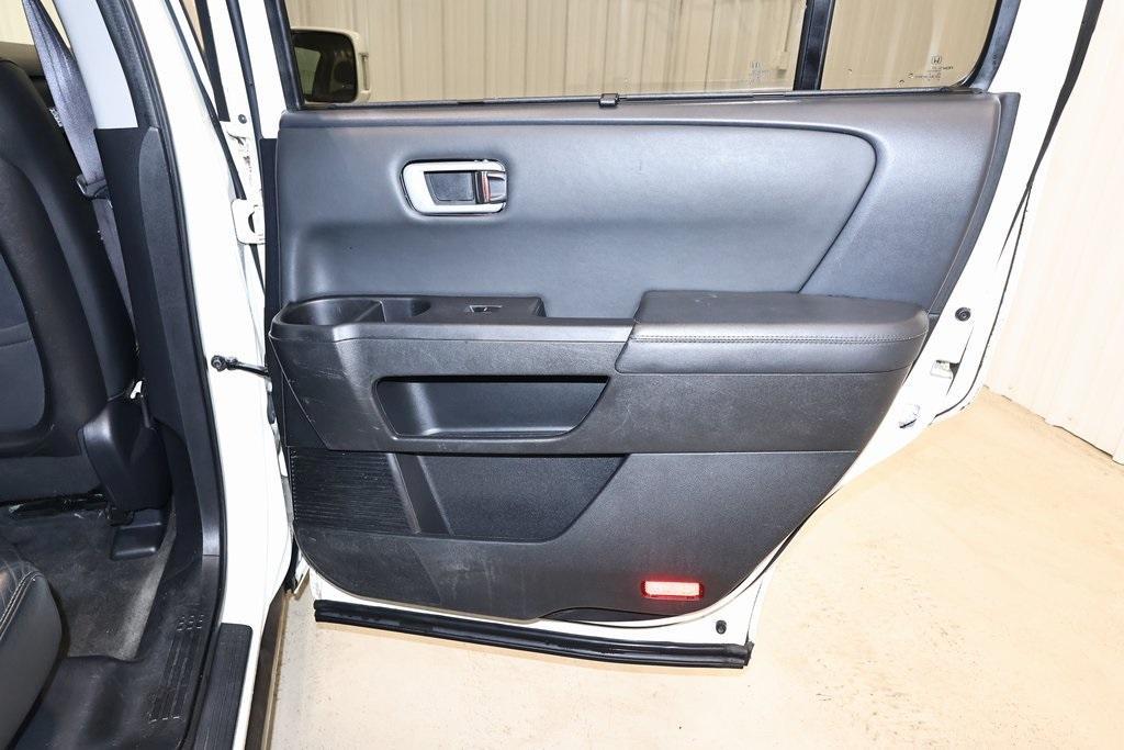 used 2012 Honda Pilot car, priced at $7,800