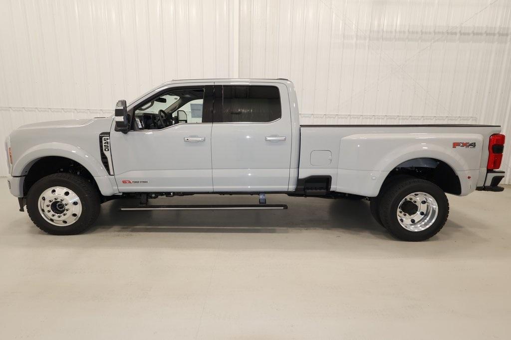 new 2025 Ford F-450 car, priced at $106,975