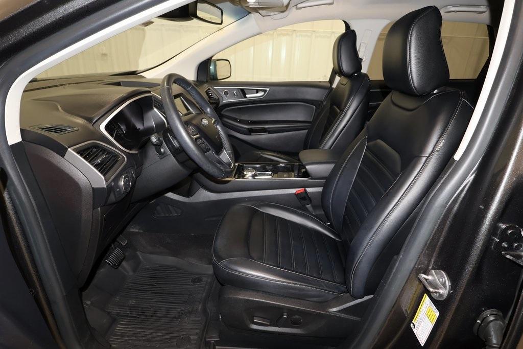 used 2020 Ford Edge car, priced at $18,000