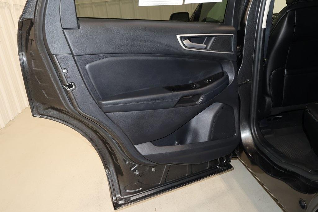 used 2020 Ford Edge car, priced at $18,000