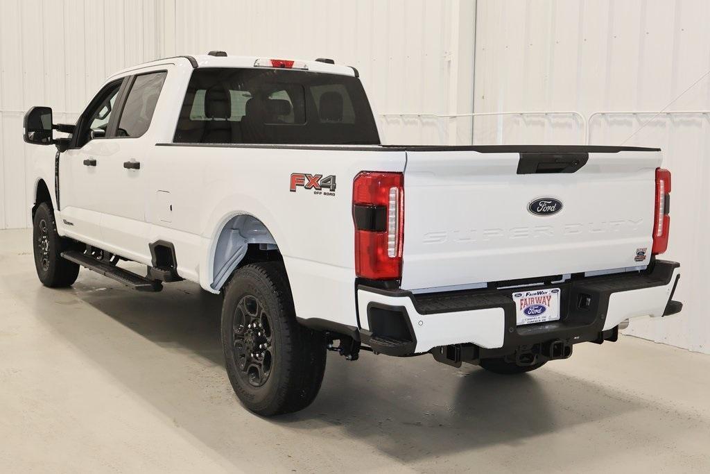 new 2024 Ford F-250 car, priced at $67,305