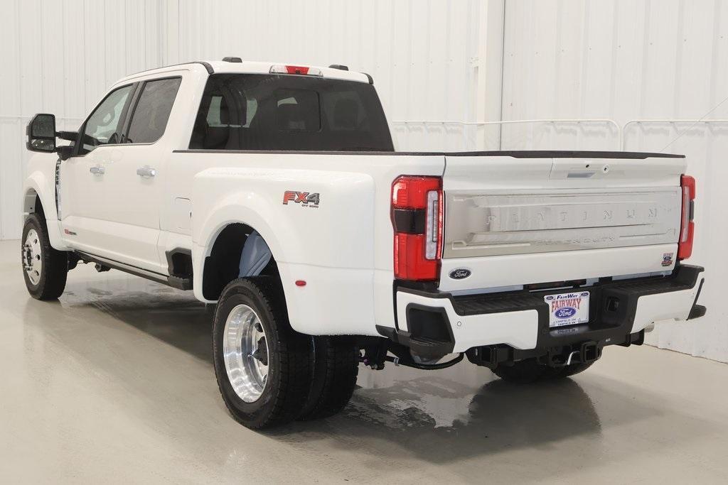 new 2025 Ford F-450 car, priced at $107,745