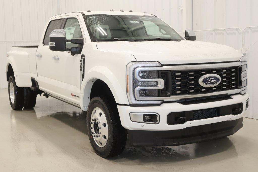 new 2025 Ford F-450 car, priced at $107,745
